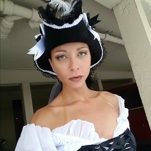 Halloween hat. Pirate hat